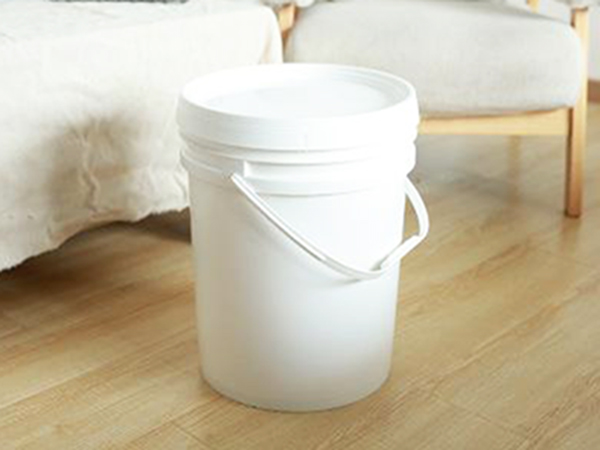 一家專(zhuān)業(yè)的塑料增白劑廠家是怎樣報(bào)價(jià)的？